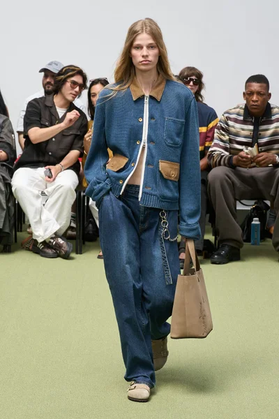 Look 36
